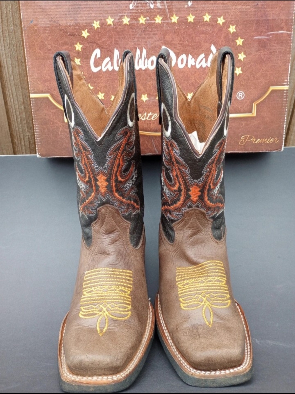 Unisex Men's 7 -7.5 Women's 8 Caballero Dorado Western Boots Leather.